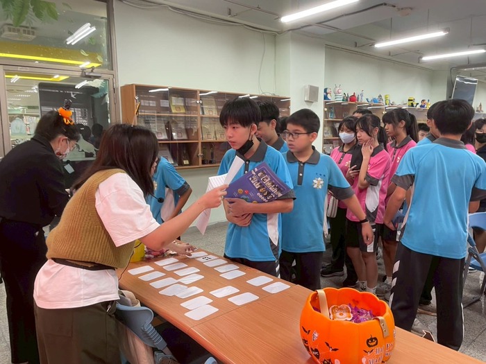 回答問題(另開新視窗/jpg檔)圖片