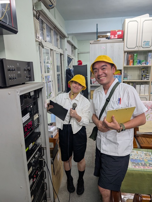 城中午餐雙語廣播